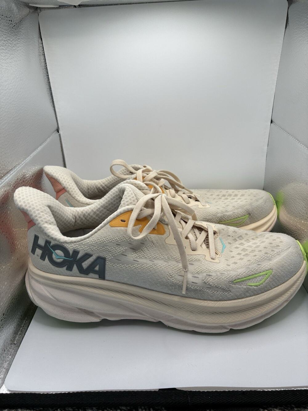 Hoka Clifton 9 Womens 10.5 B Cream Running Shoes Sneakers Athleisure Gorpcore